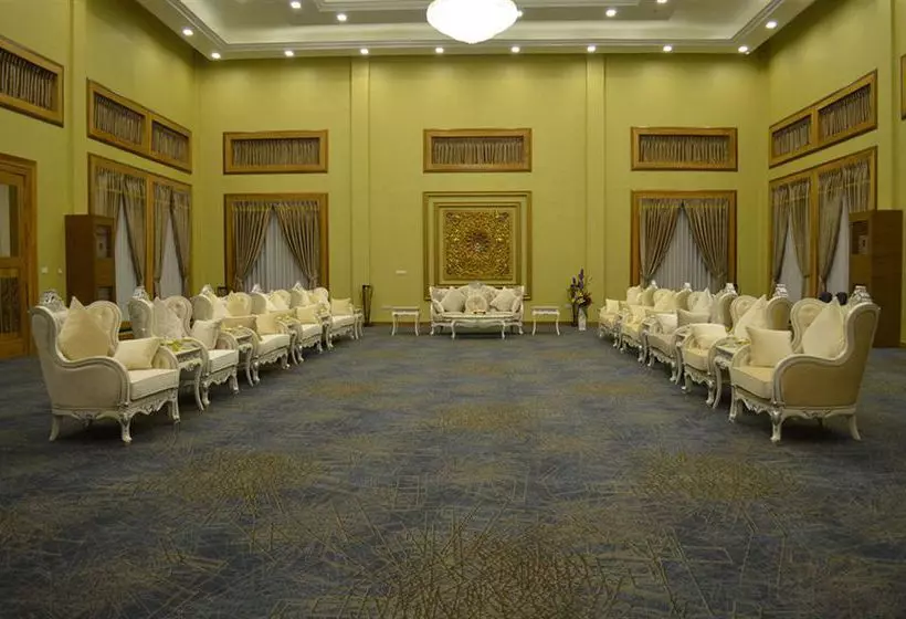 هتل Royal President