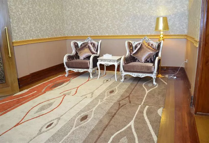 هتل Royal President