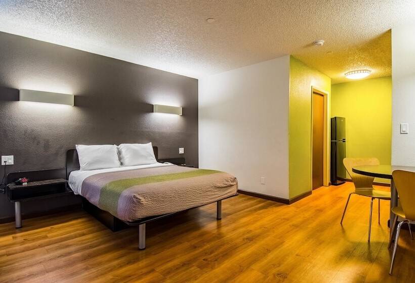 בית מלון כפרי Studio 6 Cypress, Ca