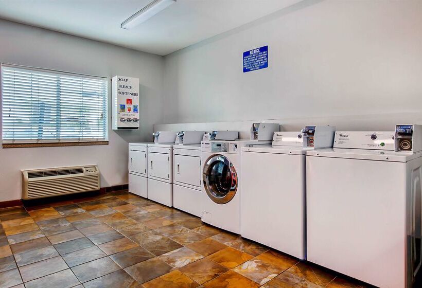 فندق Studio 6sulphur, La