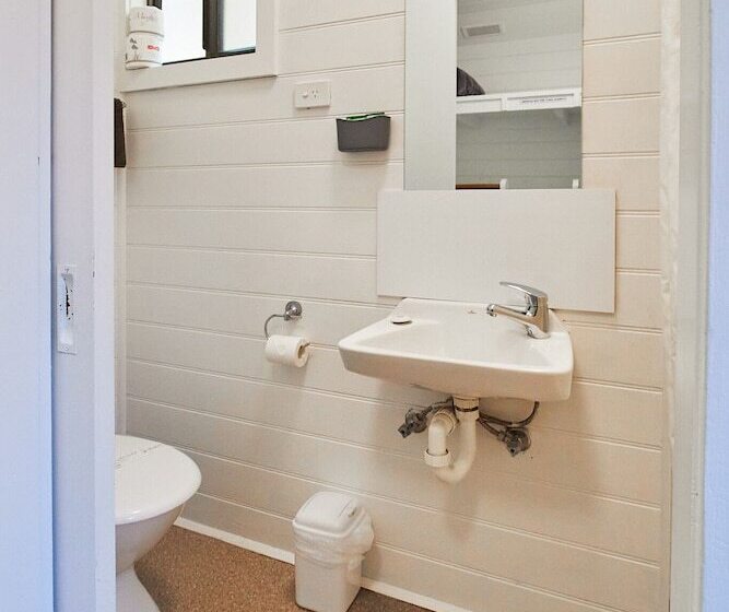 酒店 Surfside Holiday Park