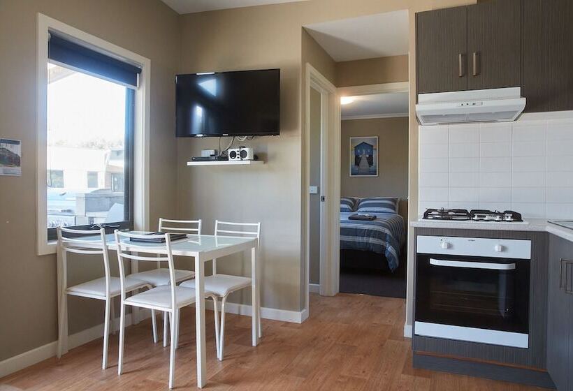 酒店 Surfside Holiday Park