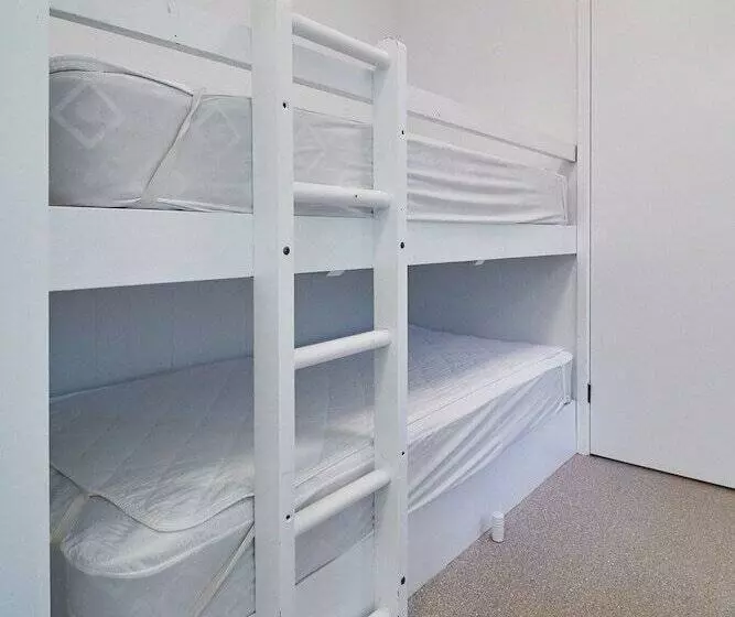 فندق Surfside Holiday Park