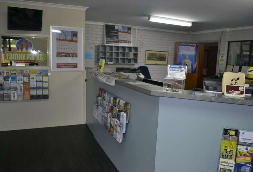 酒店 Surfside Holiday Park