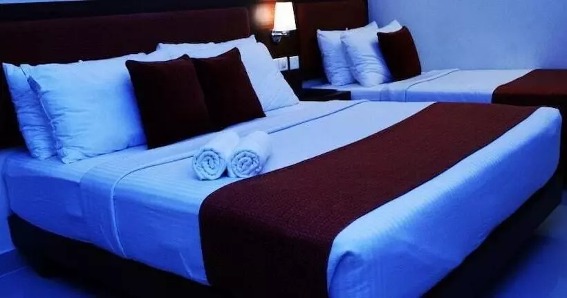 ホテル The Gopinivas Grand