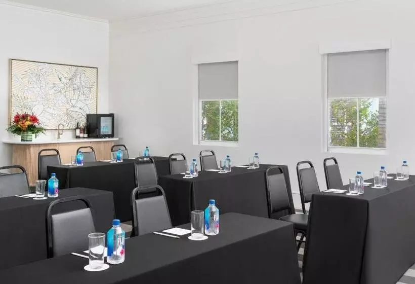 호텔 The Marker Key West Harbor Resort