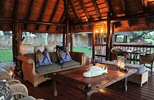 هتل Thornybush Waterside Lodge