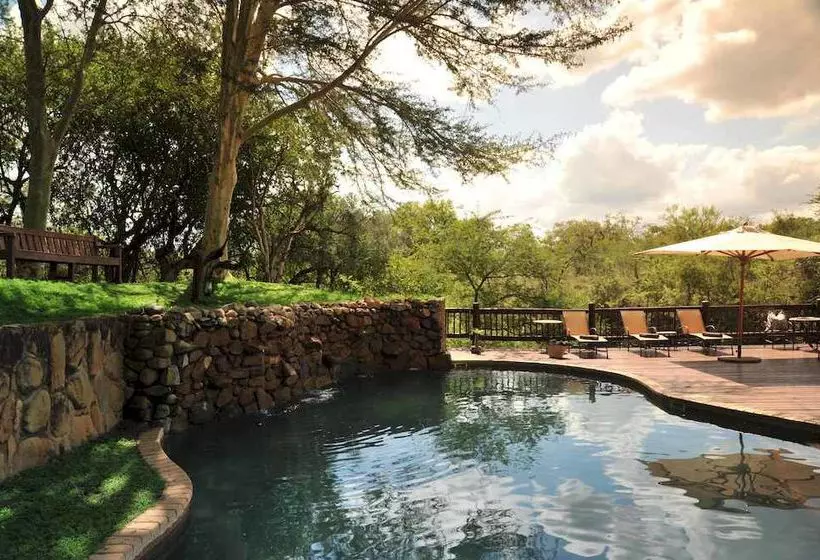 هتل Thornybush Waterside Lodge
