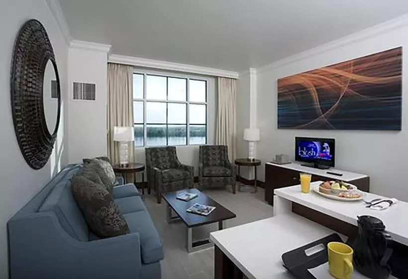 هتل Bally S Evansville Casino &