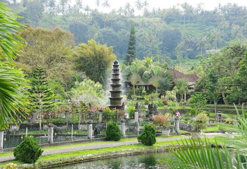 Отель Uyah Amed Spa Resort