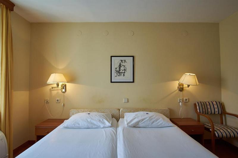 בית מלון כפרי Vila Ružica Glavna Zgrada I Depandanse