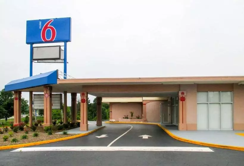 Motel 6 Greensboro, Nc