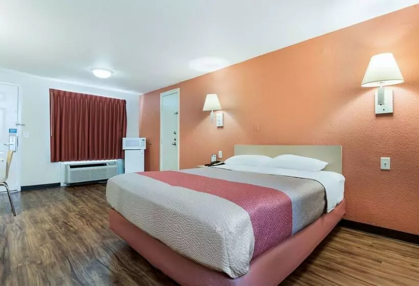 Motel 6 Newport News, Va