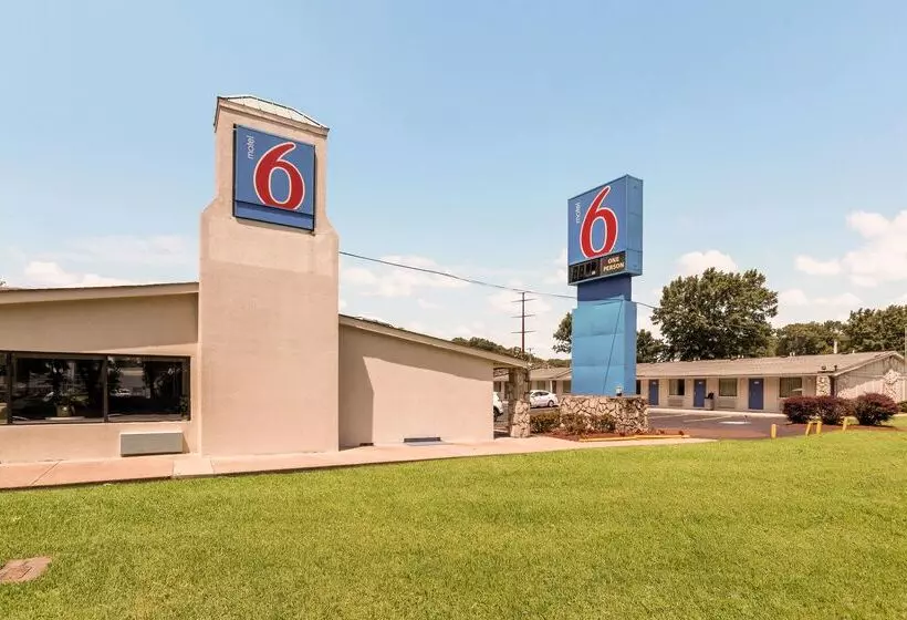 Motel 6 Newport News, Va