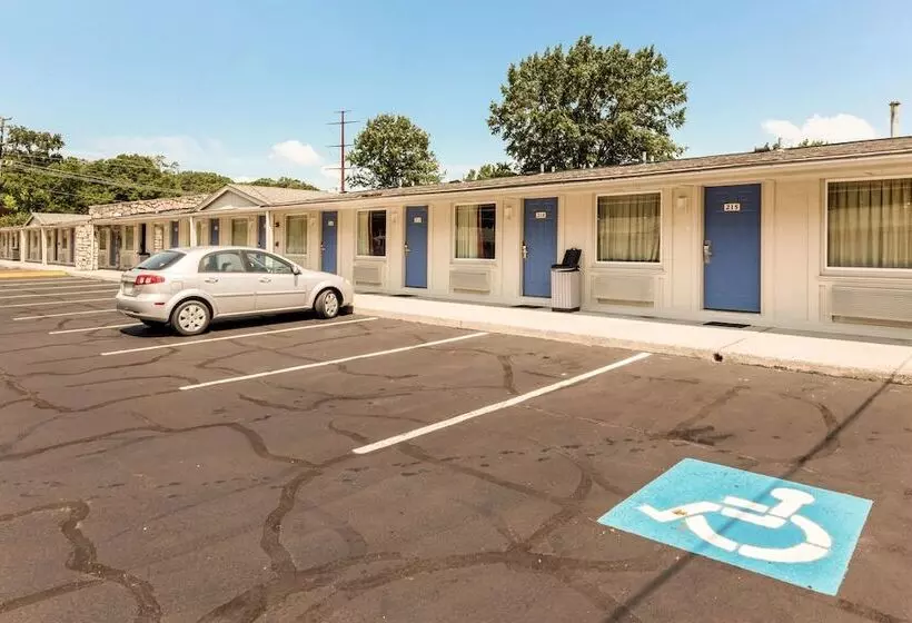 Motel 6 Newport News, Va