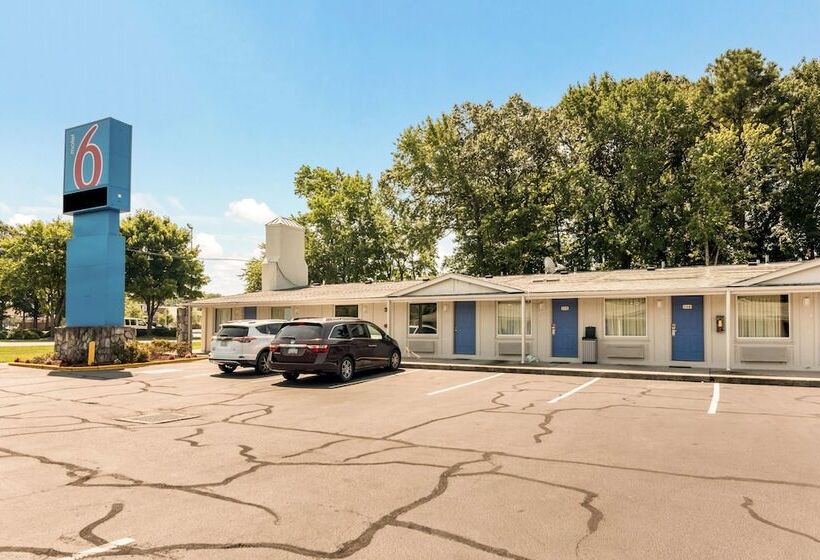 Motel 6 Newport News, Va