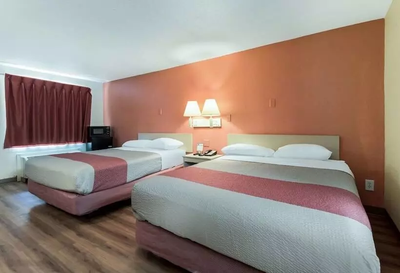 Motel 6 Newport News, Va