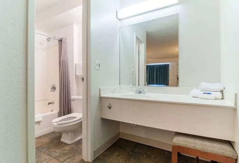 Motel 6farmington Hills, Mi  Northwest  Farmington Hills