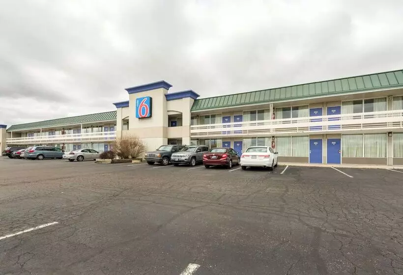 Motel 6troy, Oh