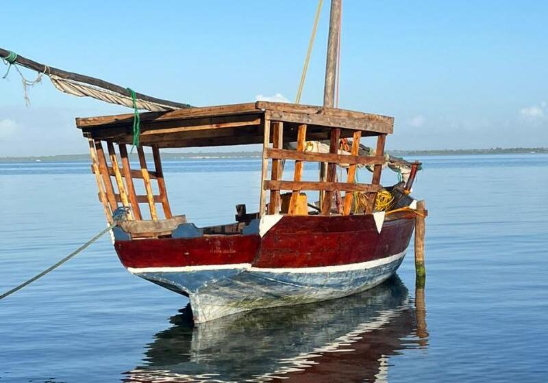 酒店 Asante Sana Beachfront