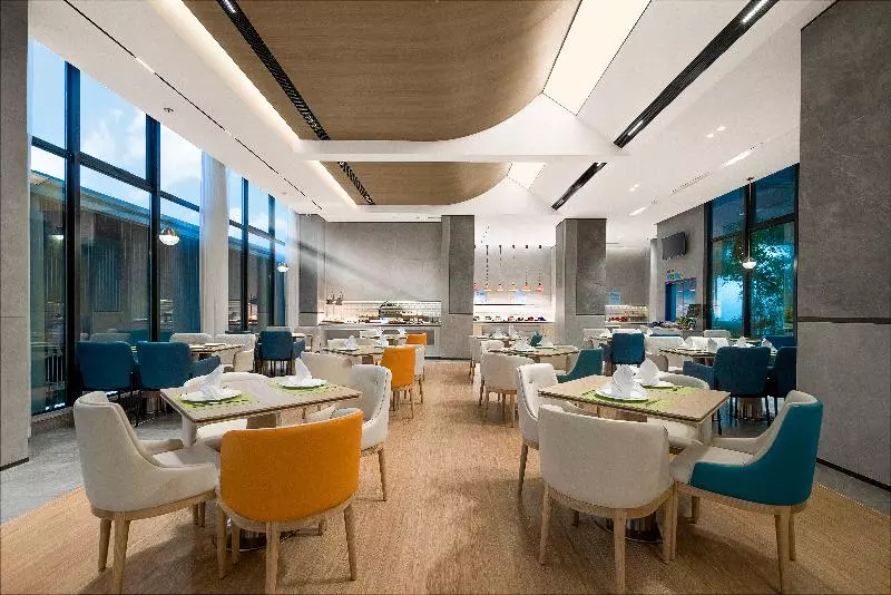 Hotelli Holiday Inn Express Jiangmen Yinhu Bay, An Ihg