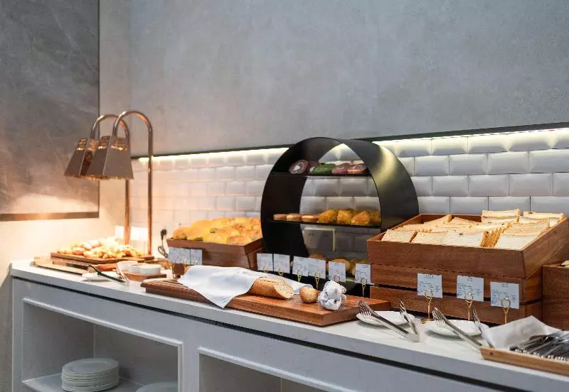 Hotelli Holiday Inn Express Jiangmen Yinhu Bay, An Ihg