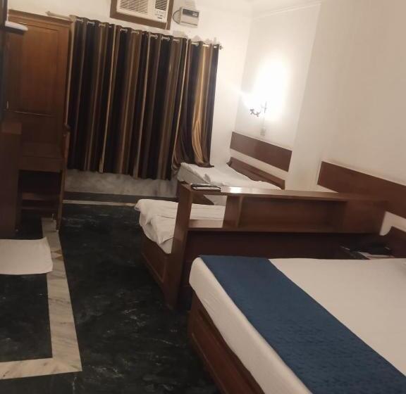 酒店 Ananda Krishna Van