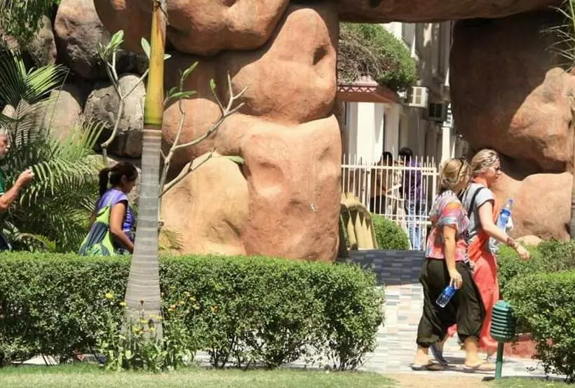 Hotel Ananda Krishna Van