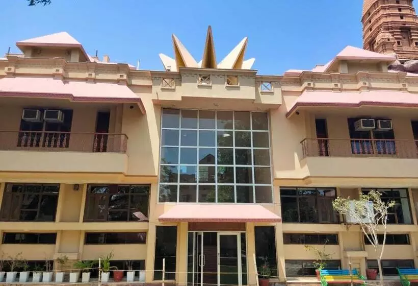 Hotel Ananda Krishna Van
