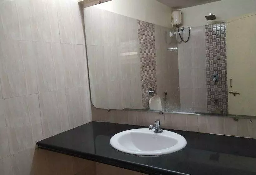 בית מלון כפרי Atlanta Beach Resort