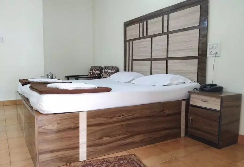 בית מלון כפרי Atlanta Beach Resort