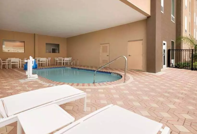 هتل Country Inn & Suites By Radisson, Katy Houston West , Tx