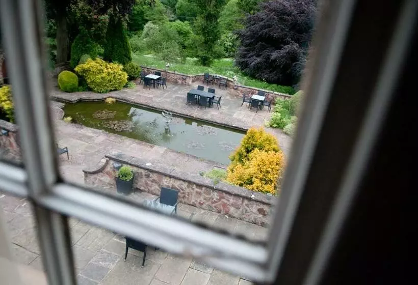 Отель Dunsley Hall