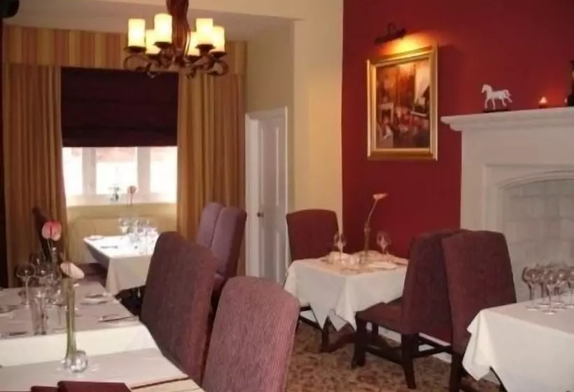 Отель Dunsley Hall