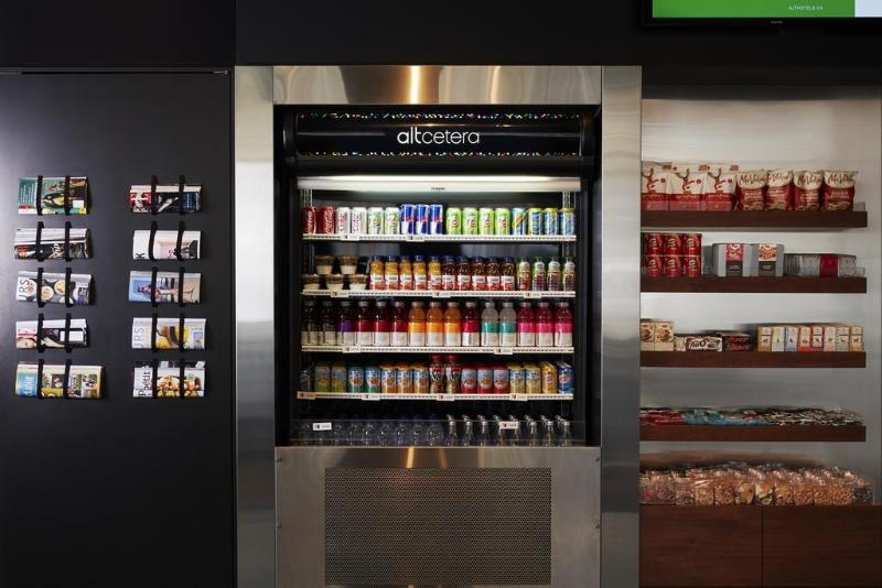 Отель Hôtel Alt Montréal