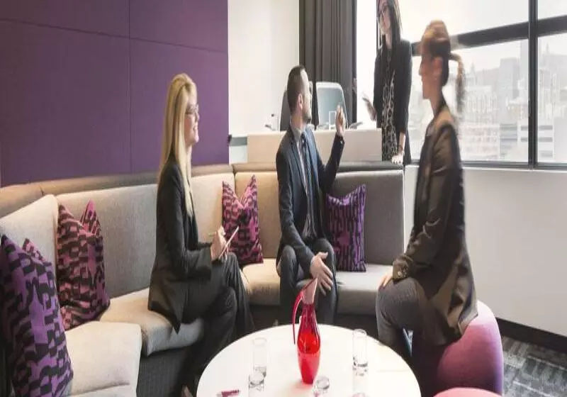 酒店 Hôtel Alt Montréal