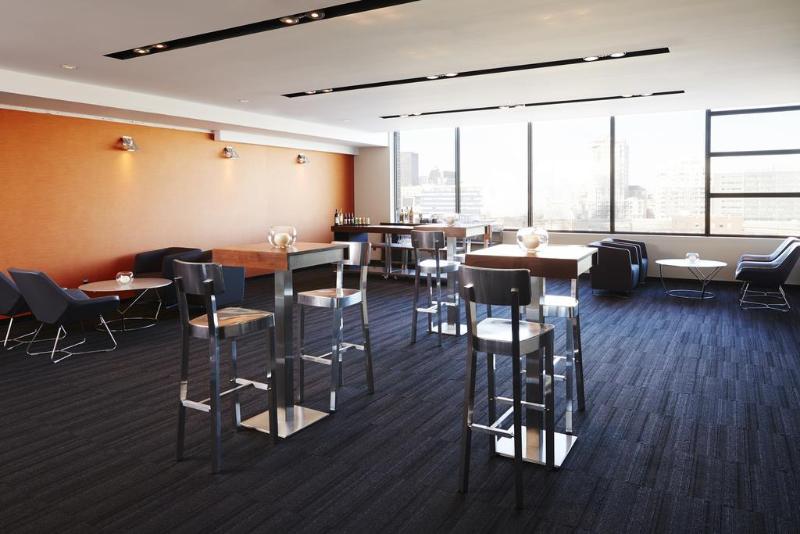 Отель Hôtel Alt Montréal