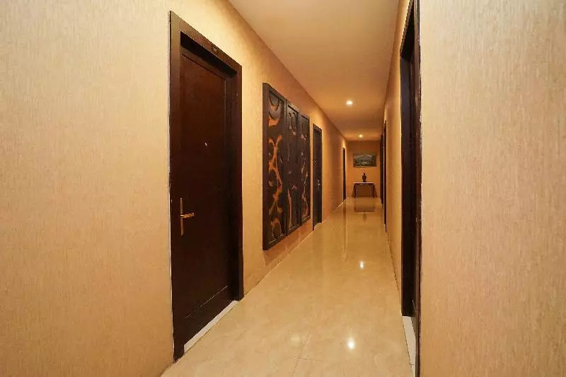 Hotel Istana Permata Ngagel