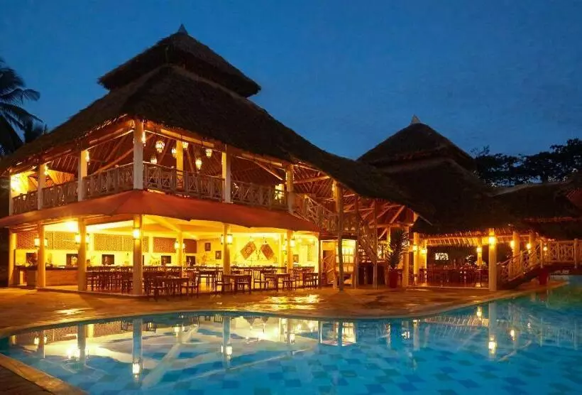 هتل Neptune Palm Beach Boutique Resort & Spa All Inclusive