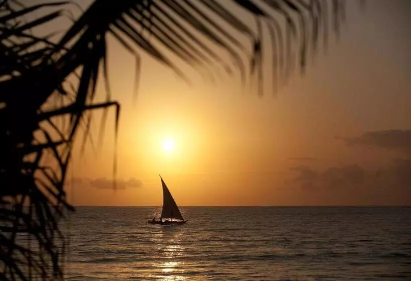 هتل Neptune Palm Beach Boutique Resort & Spa All Inclusive