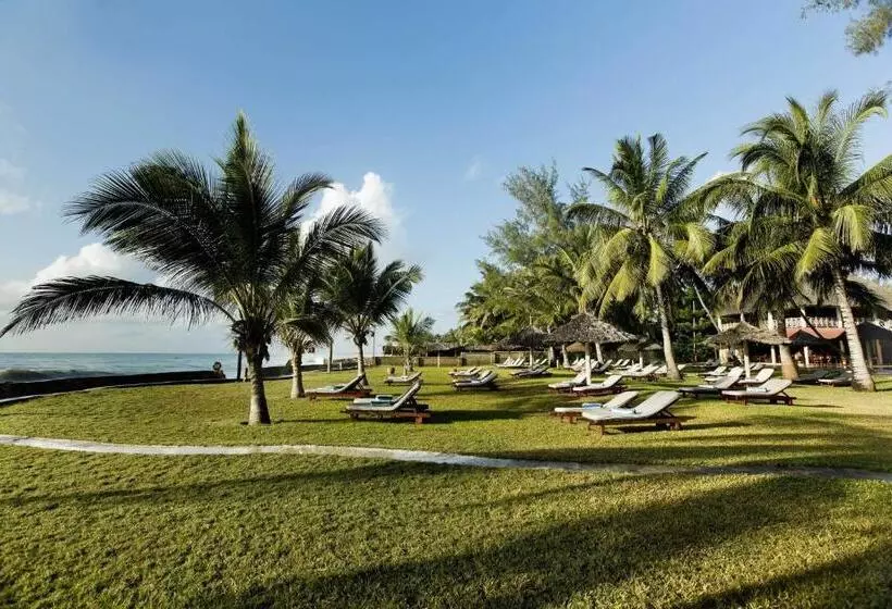 هتل Neptune Palm Beach Boutique Resort & Spa All Inclusive