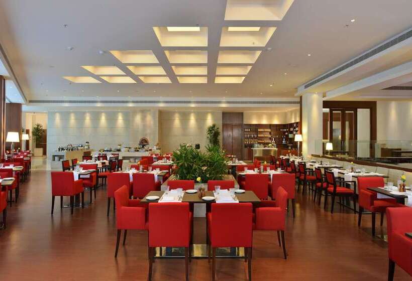 호텔 Park Plaza Chandigarh Zirakpur