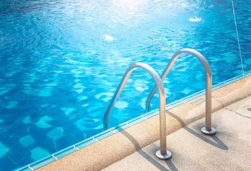 Hotel Park Plaza Chandigarh Zirakpur