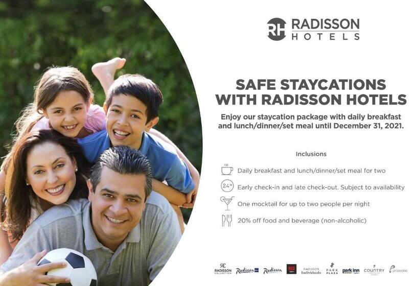 호텔 Park Plaza Chandigarh Zirakpur