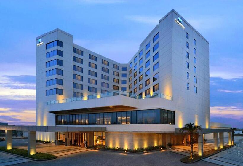 호텔 Park Plaza Chandigarh Zirakpur