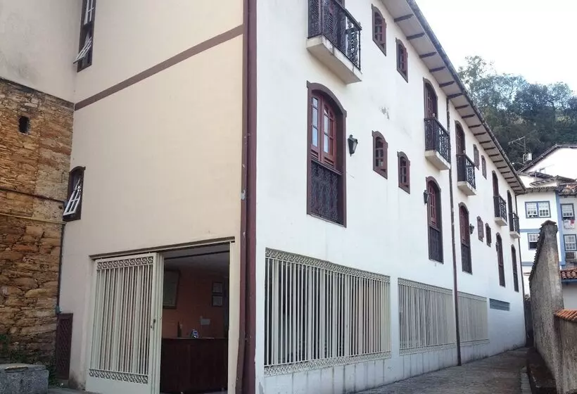 Hotelli Pousada Casa Dos Contos