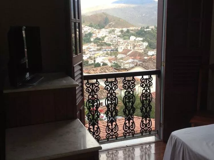 Hotelli Pousada Casa Dos Contos