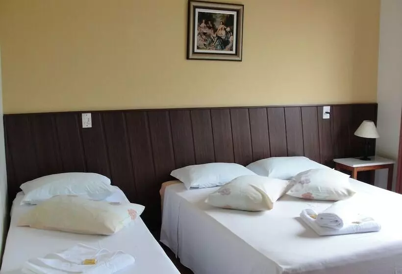 Hotelli Pousada Casa Dos Contos
