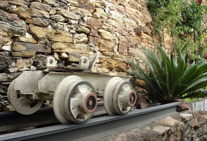 Hotelli Pousada Casa Dos Contos