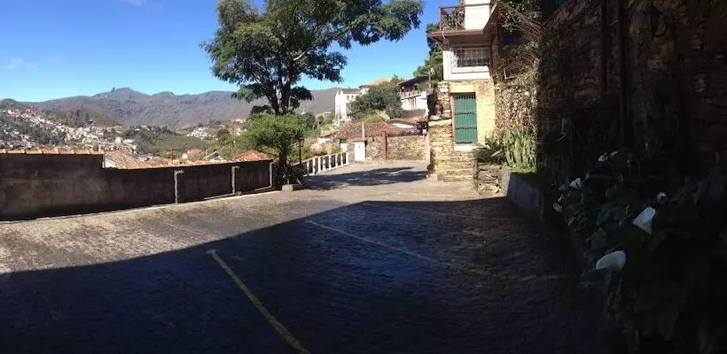 Hotelli Pousada Casa Dos Contos